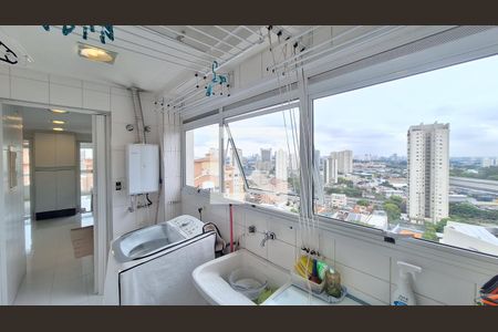 Apartamento à venda com 175m², 3 quartos e 4 vagas Apartamento à venda com 175m², 3 quartos e 4 vagasÁrea de Serviço