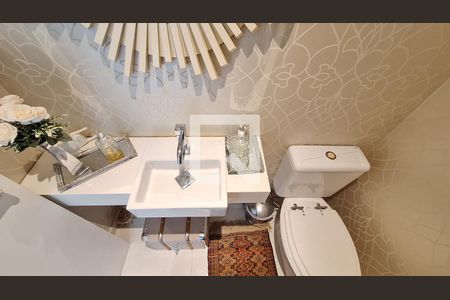 Apartamento à venda com 175m², 3 quartos e 4 vagas Apartamento à venda com 175m², 3 quartos e 4 vagasLavabo