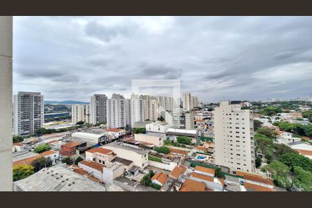 Apartamento à venda com 175m², 3 quartos e 4 vagas Apartamento à venda com 175m², 3 quartos e 4 vagasVista da Suíte 2
