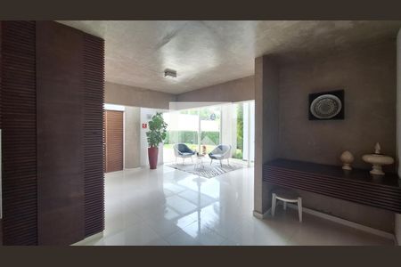 Apartamento à venda com 175m², 3 quartos e 4 vagas Apartamento à venda com 175m², 3 quartos e 4 vagasHall