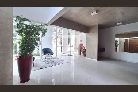 Apartamento à venda com 175m², 3 quartos e 4 vagas Apartamento à venda com 175m², 3 quartos e 4 vagasHall