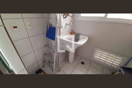 Apartamento para alugar com 57m², 2 quartos e 1 vagaÁrea de Serviço