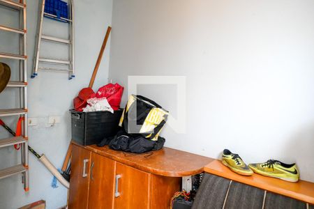 Casa à venda com 175m², 4 quartos e 4 vagasQuarto de Serviço