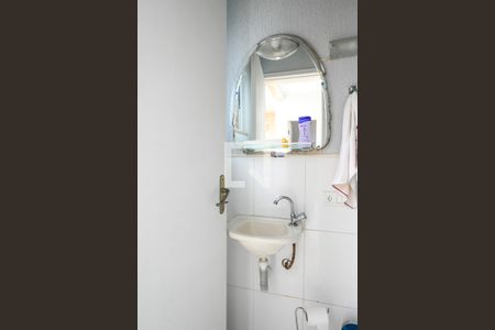 Casa à venda com 175m², 4 quartos e 4 vagasBanheiro de Serviço