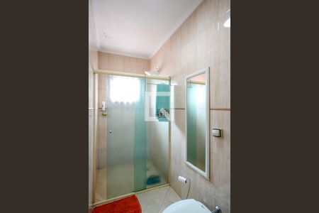 Casa à venda com 175m², 4 quartos e 4 vagasBanheiro - Quarto