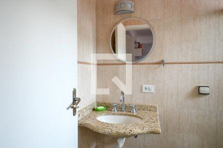 Casa à venda com 175m², 4 quartos e 4 vagasBanheiro - Quarto 2