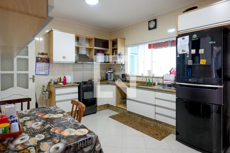 Casa à venda com 175m², 4 quartos e 4 vagasCozinha