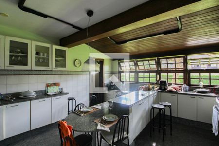 Casa à venda com 2000m², 4 quartos e 10 vagasCozinha