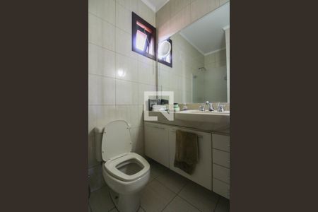 Casa à venda com 2000m², 4 quartos e 10 vagasBanheiro Social