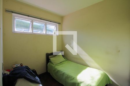 Casa à venda com 2000m², 4 quartos e 10 vagasQuarto de Serviço 1