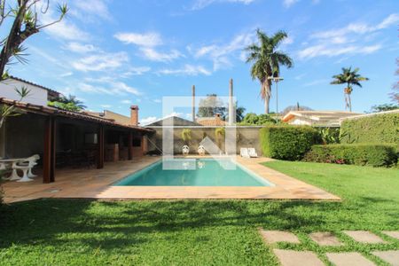 Casa à venda com 2000m², 4 quartos e 10 vagasPiscina
