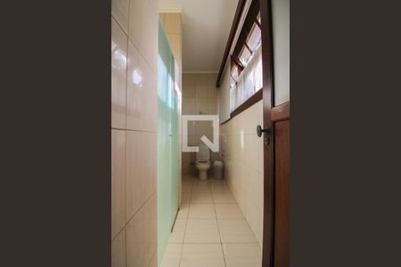 Casa à venda com 2000m², 4 quartos e 10 vagasBanheiro da Suíte 2