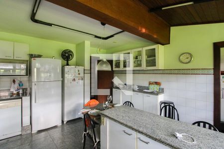 Casa à venda com 2000m², 4 quartos e 10 vagasCozinha