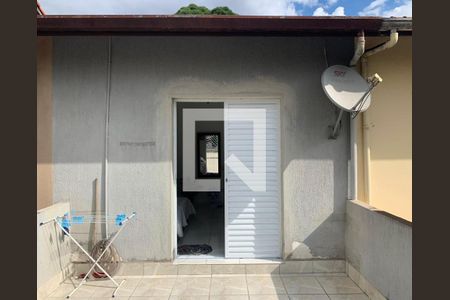 Casa à venda com 130m², 2 quartos e 1 vaga Casa à venda com 130m², 2 quartos e 1 vagaFoto 24
