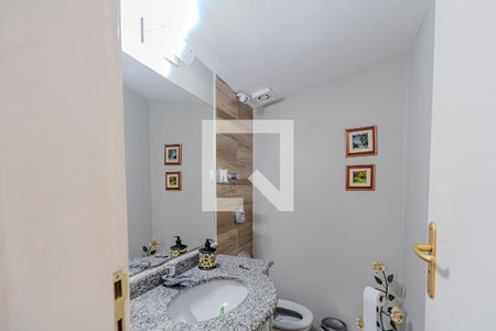 Casa à venda com 409m², 4 quartos e 5 vagasBanheiro