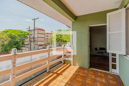 Sala de casa à venda com 4 quartos, 409m² em Camaquã, Porto Alegre