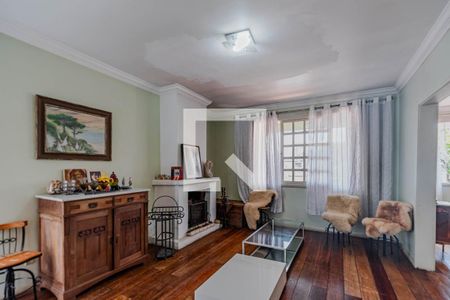 Sala de casa à venda com 4 quartos, 409m² em Camaquã, Porto Alegre