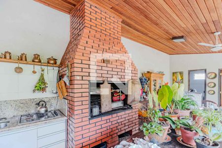 Casa à venda com 409m², 4 quartos e 5 vagasÁrea externa