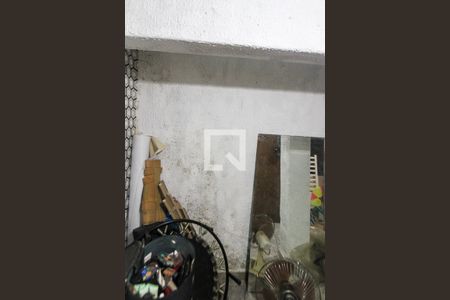 Casa à venda com 187m², 2 quartos e 2 vagas Casa à venda com 187m², 2 quartos e 2 vagasDepósito