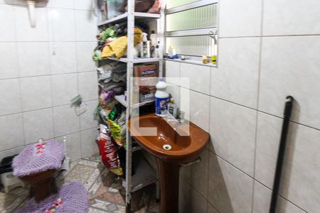 Casa à venda com 187m², 2 quartos e 2 vagas Casa à venda com 187m², 2 quartos e 2 vagasBanheiro de serviço