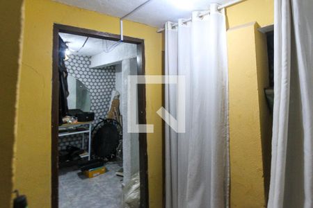 Casa à venda com 187m², 2 quartos e 2 vagas Casa à venda com 187m², 2 quartos e 2 vagasDepósito