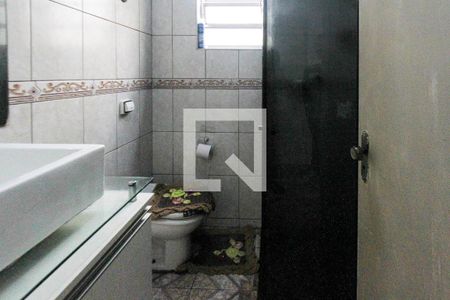 Casa à venda com 187m², 2 quartos e 2 vagas Casa à venda com 187m², 2 quartos e 2 vagasBanheiro