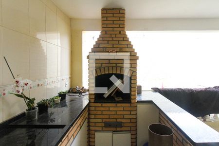 Casa à venda com 187m², 2 quartos e 2 vagas Casa à venda com 187m², 2 quartos e 2 vagasEspaço Gourmet