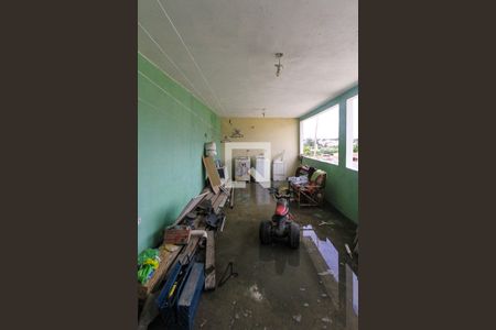 Casa à venda com 187m², 2 quartos e 2 vagas Casa à venda com 187m², 2 quartos e 2 vagasÁrea de Serviço