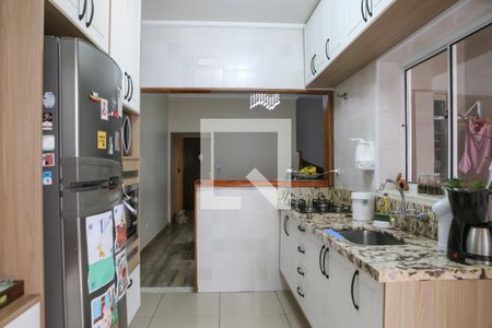 Casa à venda com 174m², 3 quartos e 2 vagasCozinha