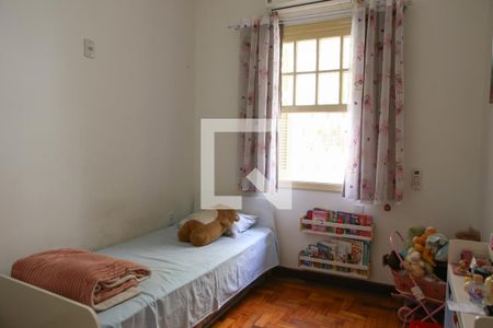 Casa à venda com 174m², 3 quartos e 2 vagasQuarto 2