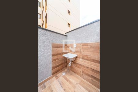 Apartamento à venda com 92m², 2 quartos e 2 vagas Apartamento à venda com 92m², 2 quartos e 2 vagasÁrea de Serviço