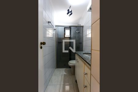 Apartamento à venda com 79m², 3 quartos e 2 vagasBanheiro da Suíte