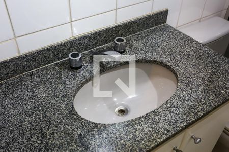 Apartamento à venda com 79m², 3 quartos e 2 vagasBanheiro