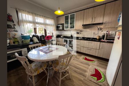 Casa à venda com 105m², 2 quartos e 1 vagaCozinha 