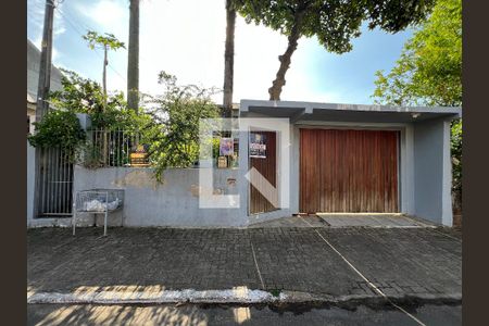 Casa à venda com 105m², 2 quartos e 1 vagaFachada