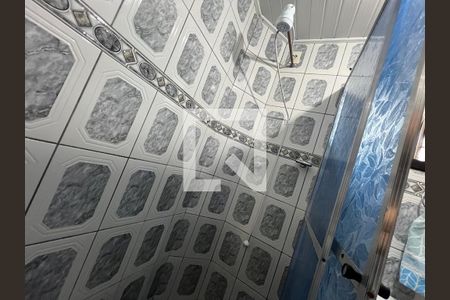 Casa à venda com 105m², 2 quartos e 1 vagaBanheiro 1