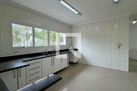 Casa de condomínio para alugar com 700m², 5 quartos e 5 vagasCozinha