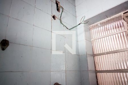 Casa à venda com 220m², 2 quartos e 3 vagasBanheiro de serviço