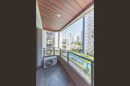 Sala - Varanda de apartamento para alugar com 4 quartos, 124m² em Brooklin Novo, São Paulo