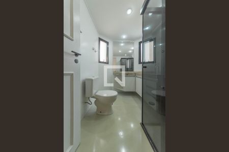 Apartamento para alugar com 124m², 4 quartos e 2 vagasBanheiro da Suíte