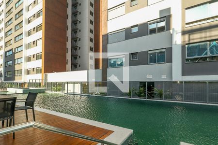 Apartamento à venda com 98m², 2 quartos e 1 vaga Apartamento à venda com 98m², 2 quartos e 1 vagaÁrea comum - Piscina