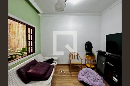 Casa à venda com 290m², 4 quartos e 2 vagas Casa à venda com 290m², 4 quartos e 2 vagasQuarto 3