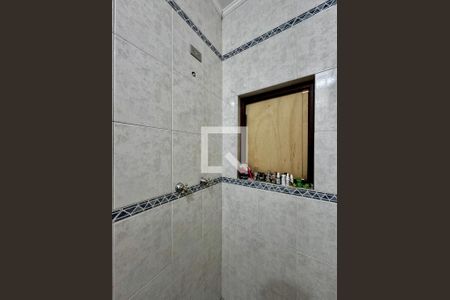 Casa à venda com 290m², 4 quartos e 2 vagas Casa à venda com 290m², 4 quartos e 2 vagasBanheiro Social