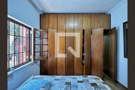 Casa à venda com 290m², 4 quartos e 2 vagas Casa à venda com 290m², 4 quartos e 2 vagasSuíte 2