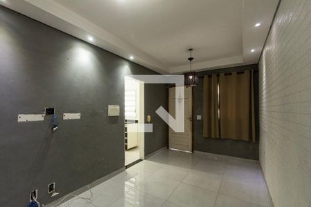 Sala de casa de condomínio para alugar com 3 quartos, 120m² em Jardim Novo Horizonte, Sorocaba
