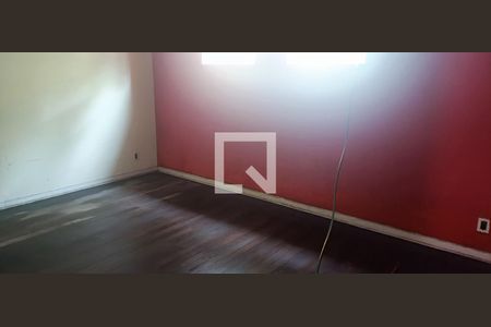 Casa à venda com 350m², 2 quartos e 6 vagasQuarto 2