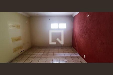 Casa à venda com 350m², 2 quartos e 6 vagasQuarto