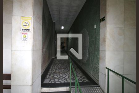 Apartamento para alugar com 50m², 1 quarto e sem vagaCorredor de Acesso