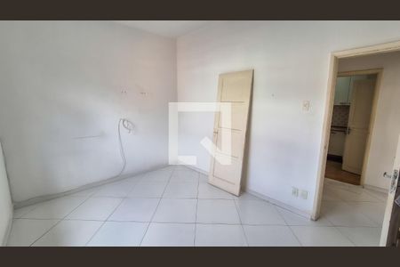 Quarto de apartamento à venda com 1 quarto, 58m² em Brás de Pina, Rio de Janeiro