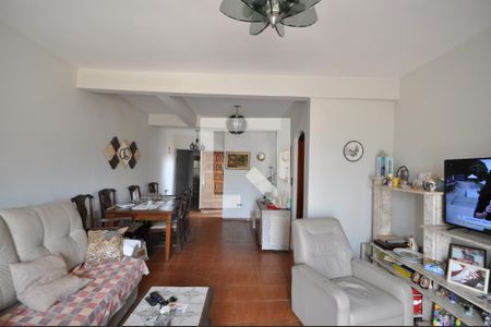 Sala de casa à venda com 3 quartos, 180m² em Vila Mazzei, São Paulo